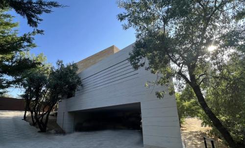 3D967BB2-2FBE-4FC3-8990-D9C22A709C51