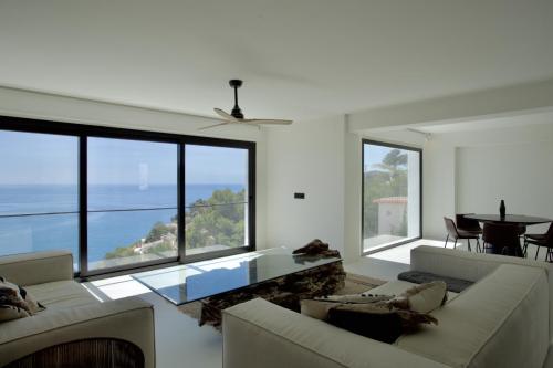 Foto-11-4-24-14-06-00 (1)