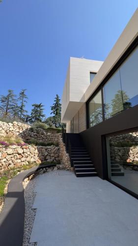 Foto-15-6-23-12-13-26 (1)