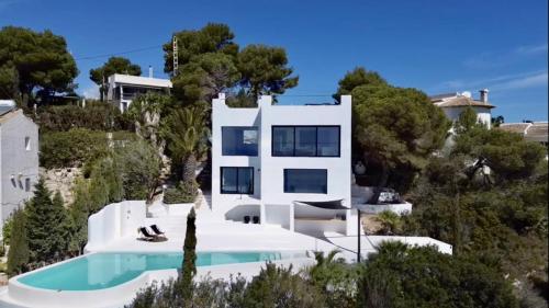 Foto-9-7-24-18-24-53-1 (1)